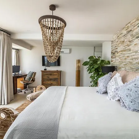 펜션 Casa Oliver, Private Pool 미하스